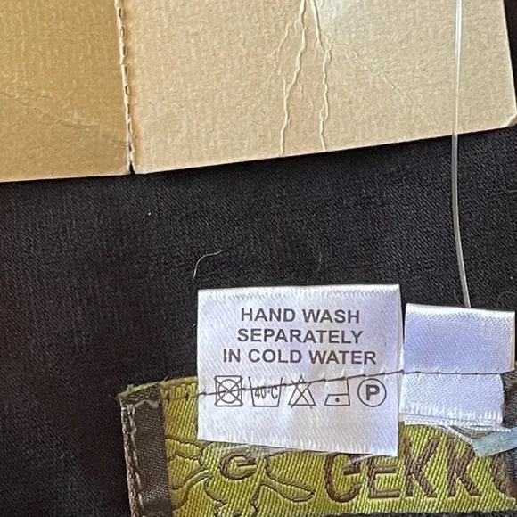 *NWT* GEKKO Black Pixie Dress in Black with Exaggerated Neck/Hood size M/L - Picture 5 of 8